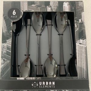 Brand new black spoons